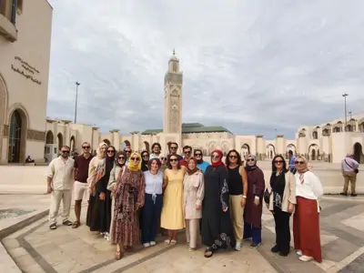 Fas turu, Hassan II Mosque Casablanca grup fotoğrafı