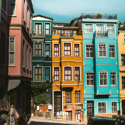 Fener-Balat turu, İstanbul renkli tarihi evler sokağı