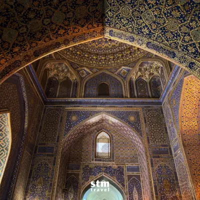 Özbekistan turu, Semerkand Registan Medresesinin altın işlemeli iç mimarisi