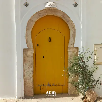 Tunus turu, Medina'daki sarı kapı ve geleneksel mimarisi